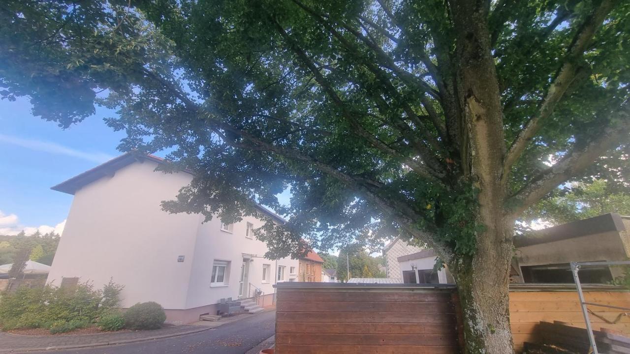 Unter Der Linde Appartement St. Wendel Buitenkant foto